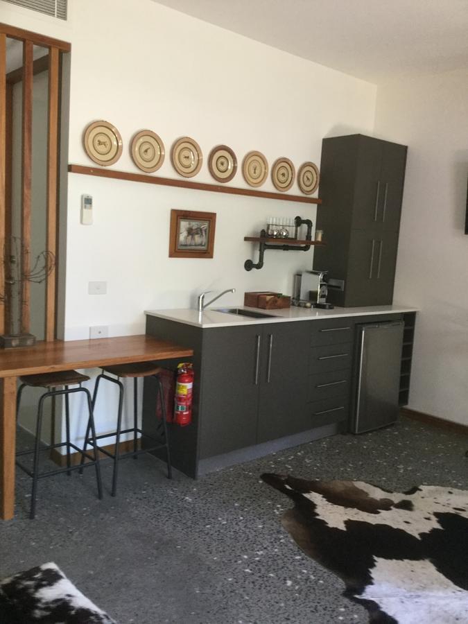 Bulc Boutique Bed & Breakfast 벨몬트 외부 사진